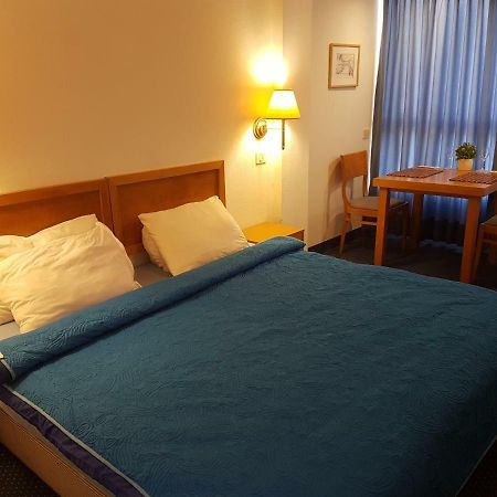 Carmel Mountain Motel Хайфа Екстер'єр фото