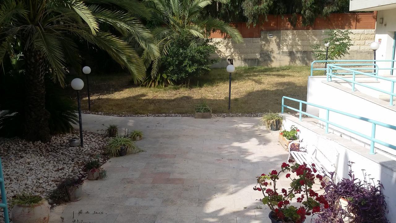 Carmel Mountain Motel Хайфа Екстер'єр фото